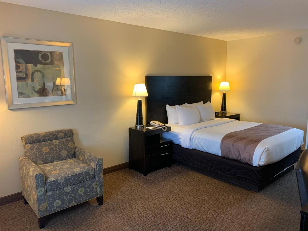 Quality Inn Кордел Екстериор снимка