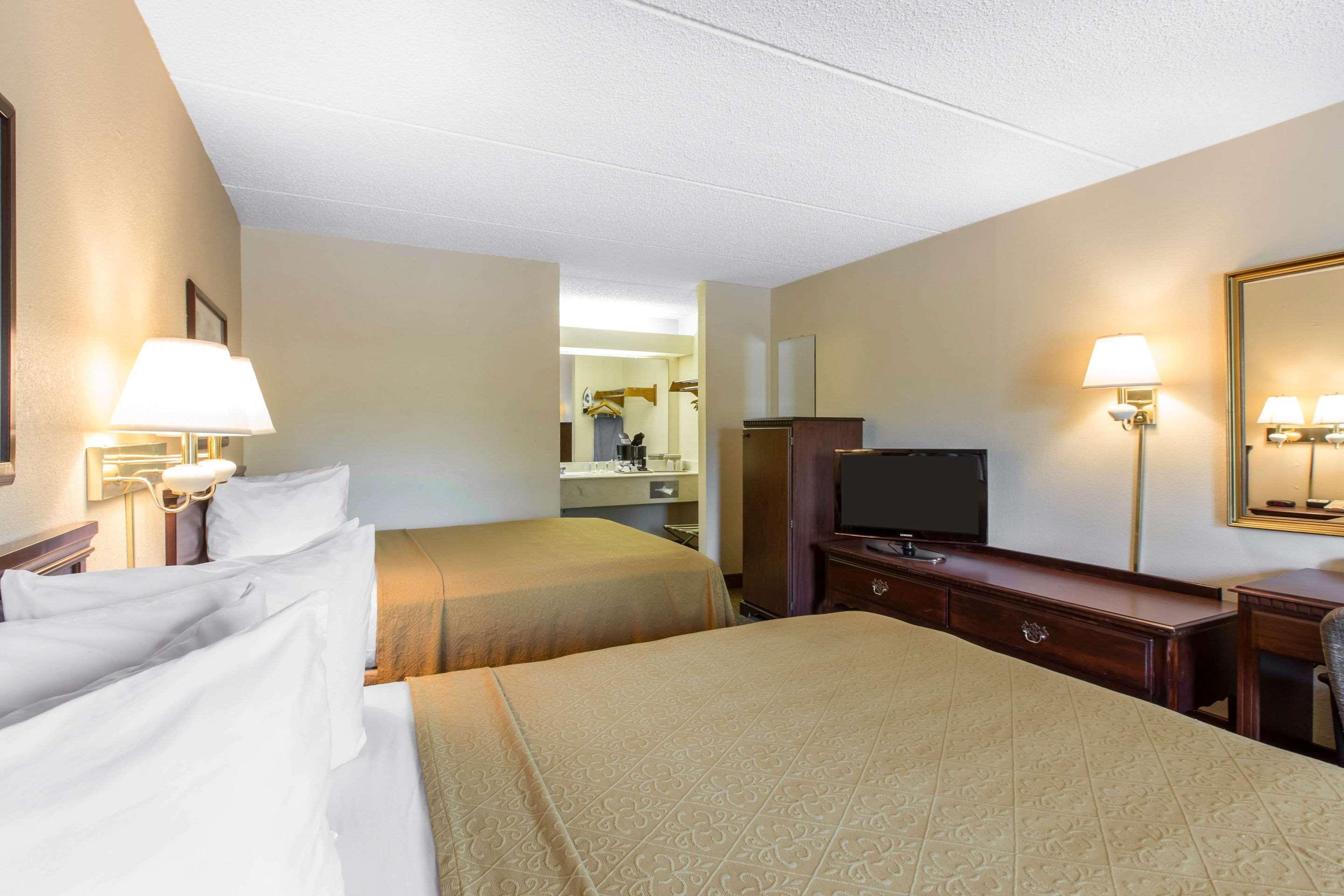 Quality Inn Кордел Екстериор снимка