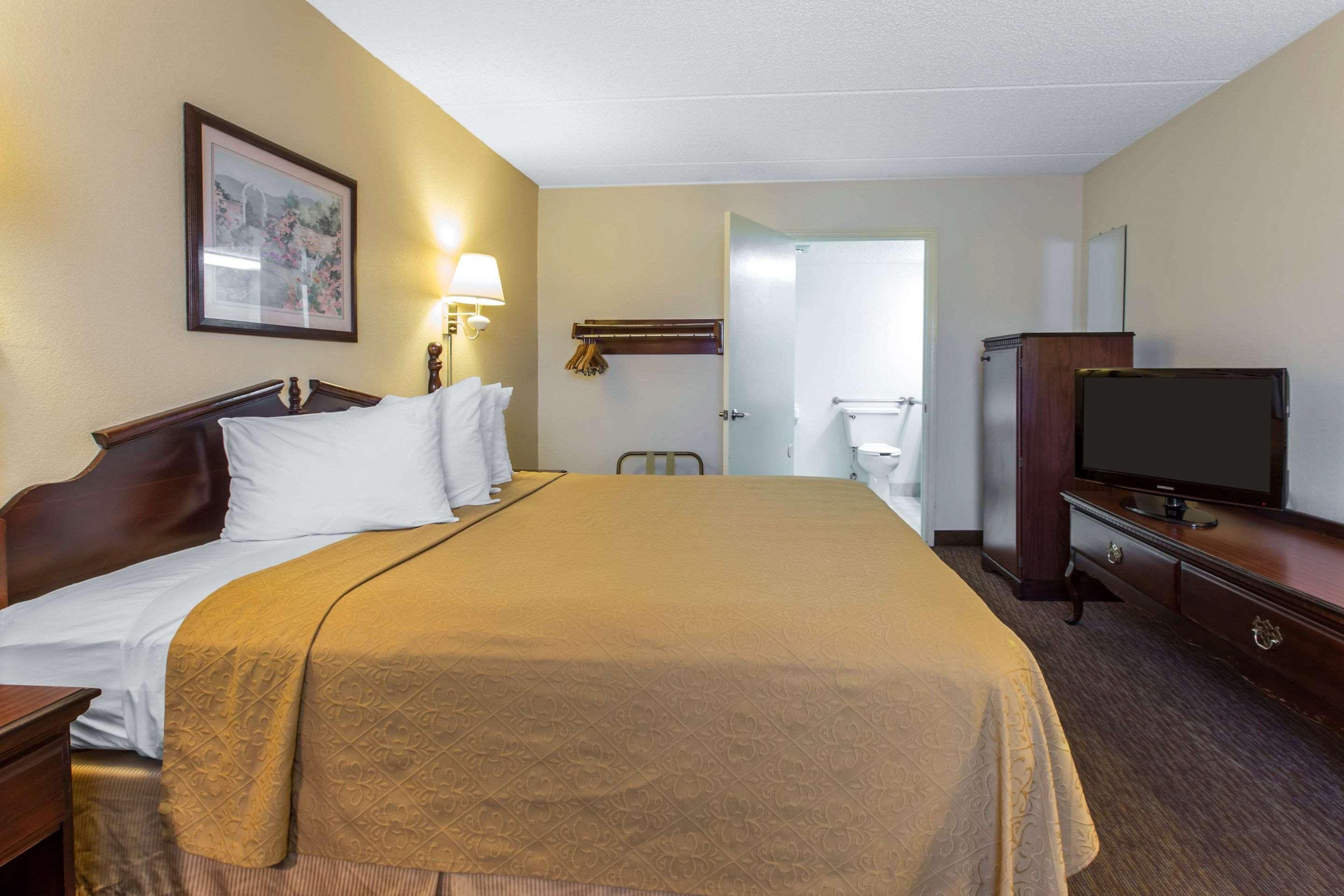 Quality Inn Кордел Екстериор снимка