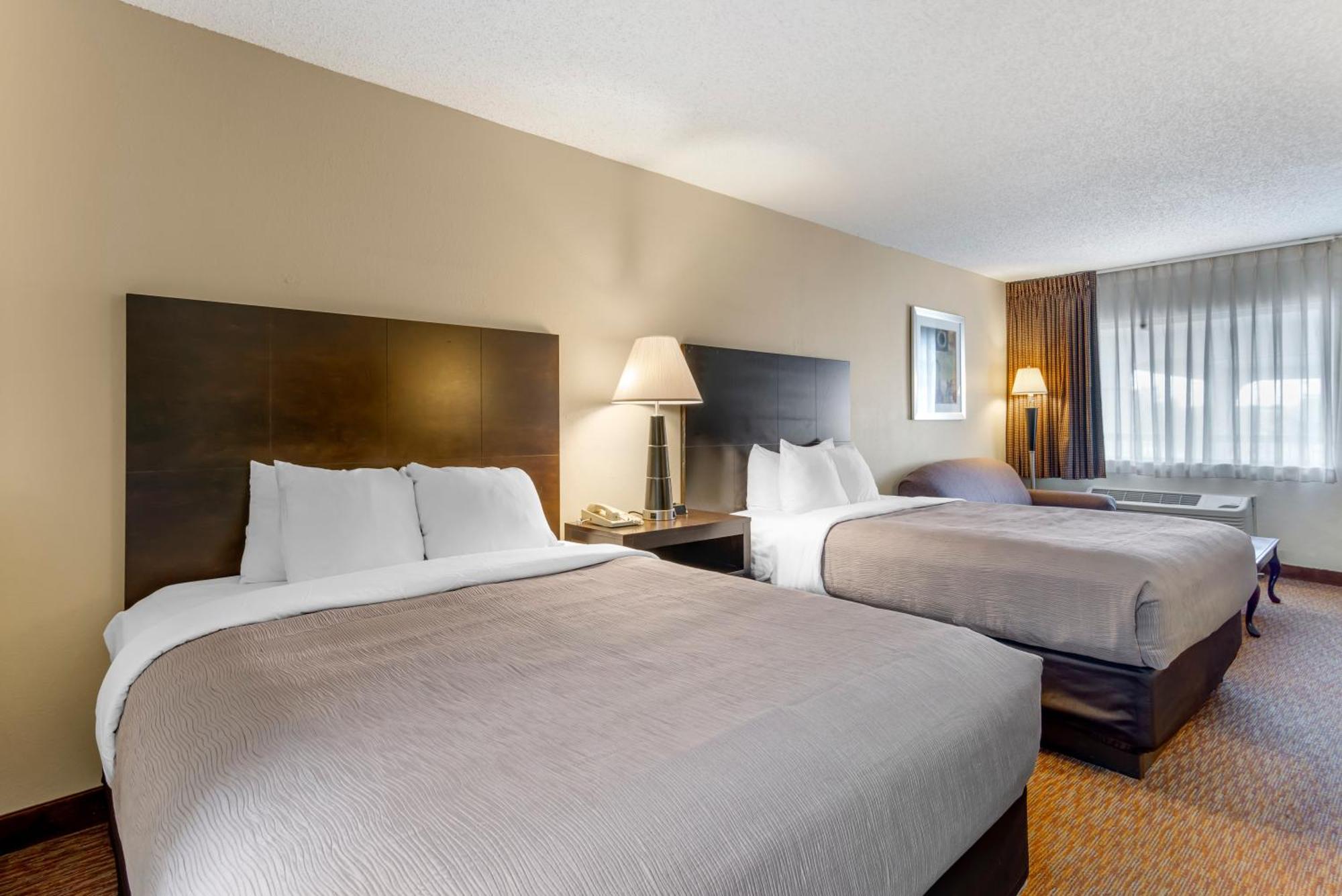 Quality Inn Кордел Екстериор снимка