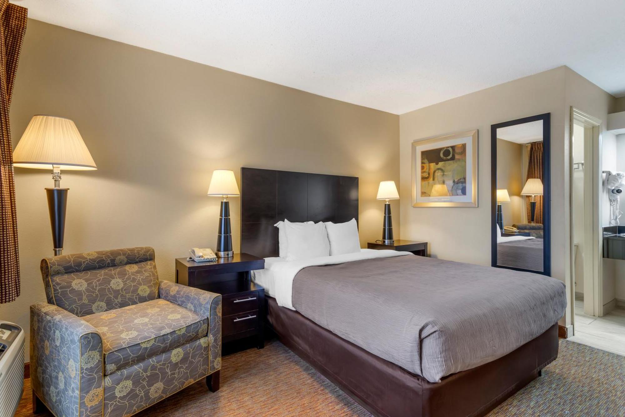 Quality Inn Кордел Екстериор снимка