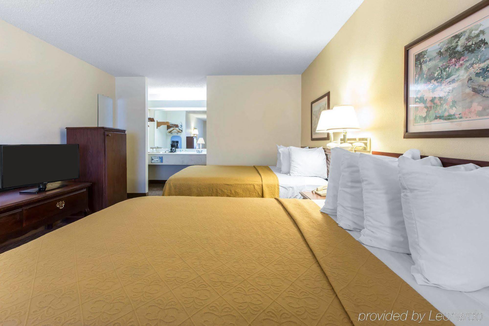 Quality Inn Кордел Екстериор снимка